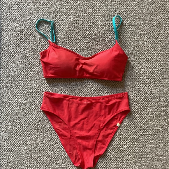 Summersalt Voyager Bikini 4 - Picture 1 of 7